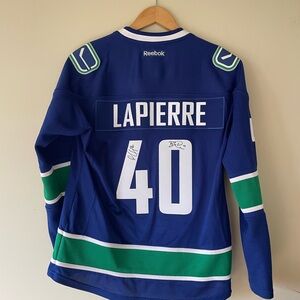 Lapierre Canucks jersey signed by lapierre and kesler Canuck NHL Jersey